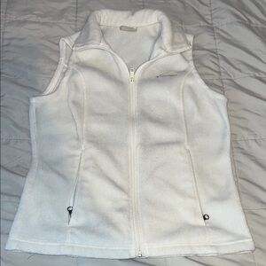White Columbia Vest size small